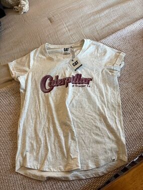 NWT Caterpillar womens Heather Gray Logo Tee